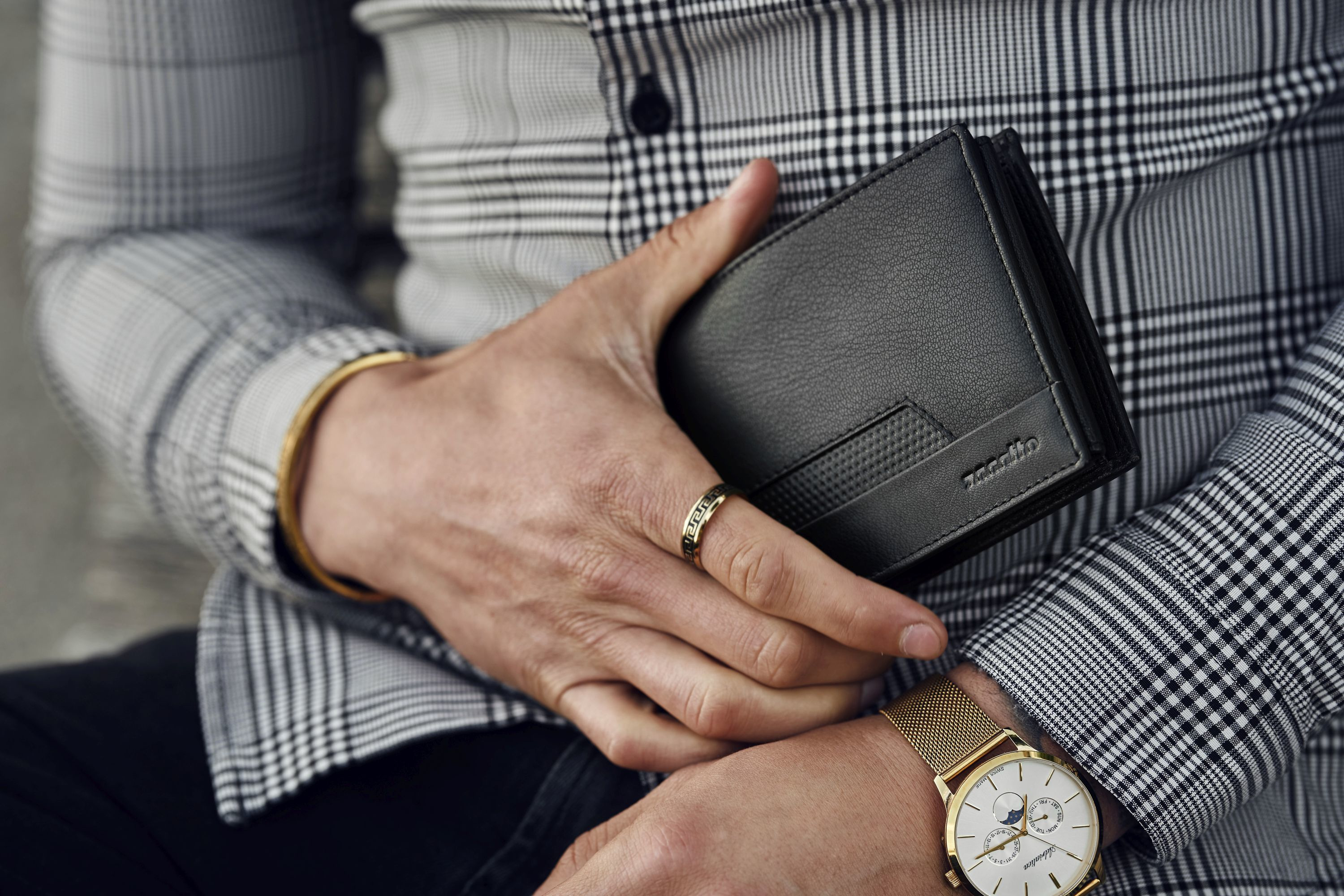 Co to znaczy, gdy ktoś daje Ci portfel w prezencie?