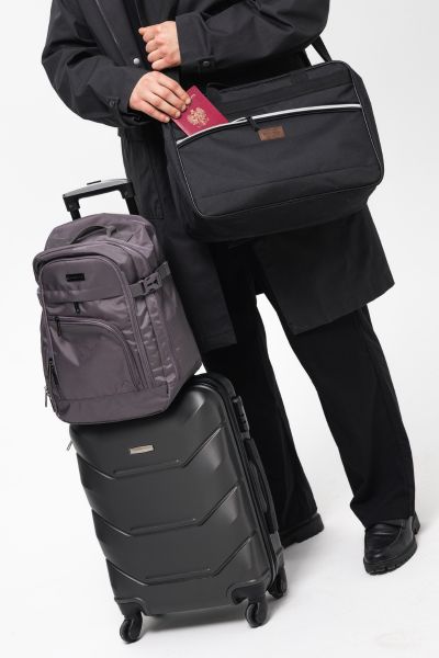 Walizka kabinowa ZG504 ABS C Graphite i torba podróżna ZG835